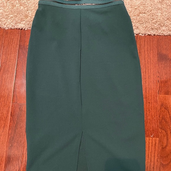 Waist detailed Body con dress - Picture 4 of 5